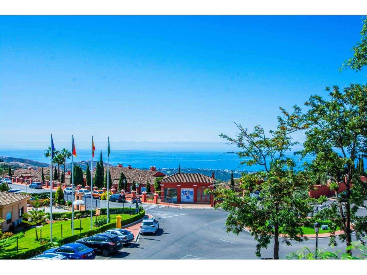 3 makuuhuone Huoneisto vuokrattavana paikassa Elviria mukana uima-altaan 
autotalli - 5 000 € (Ref: 10031374)