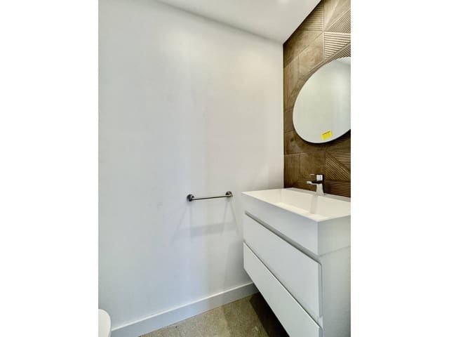 4 slaapkamer Flat te huur in Palma de Mallorca met zwembad garage - € 3.500 (Ref: 10042345)
