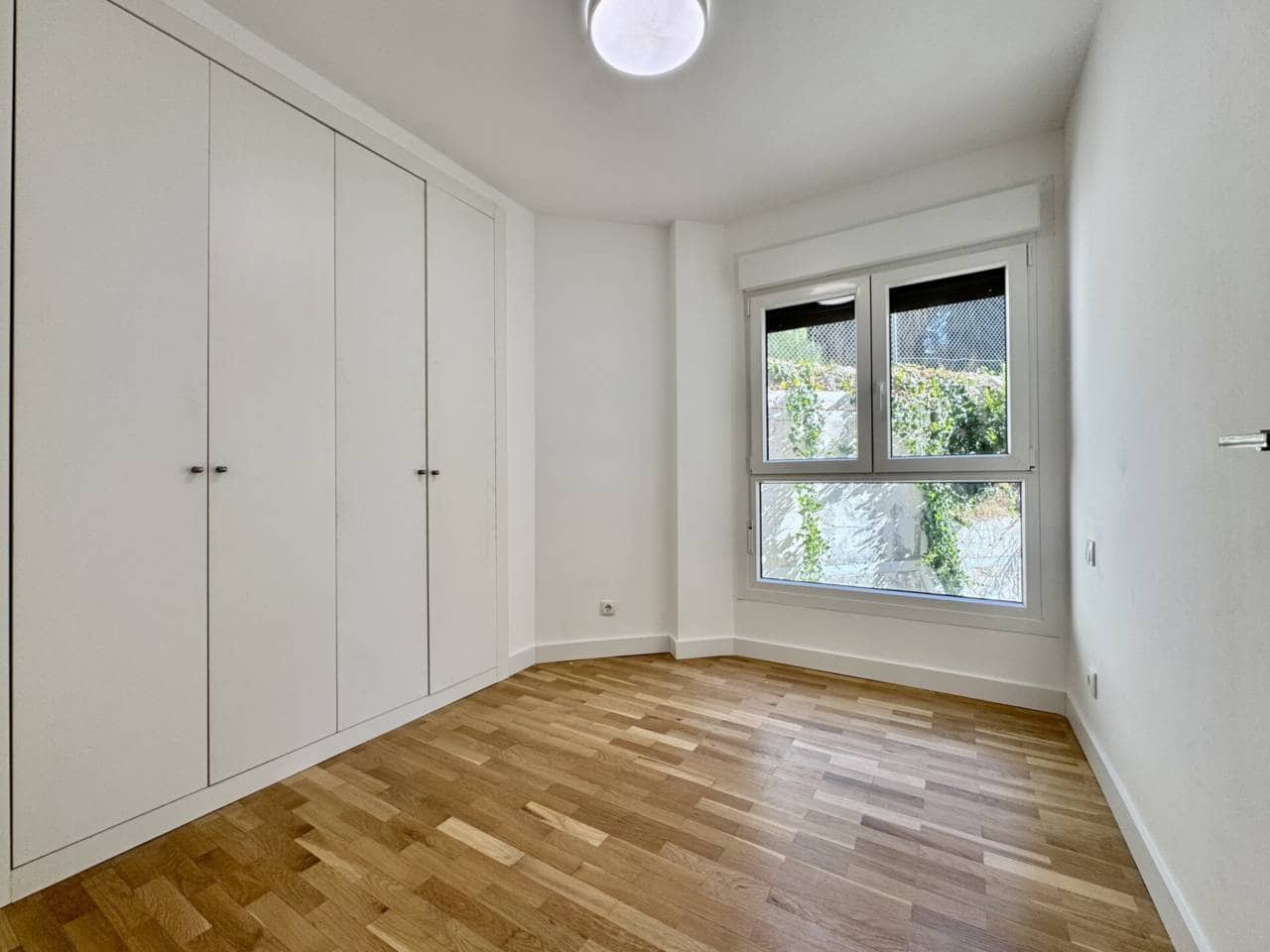 4 slaapkamer Flat te huur in Palma de Mallorca met zwembad garage - € 3.500 (Ref: 10042345)