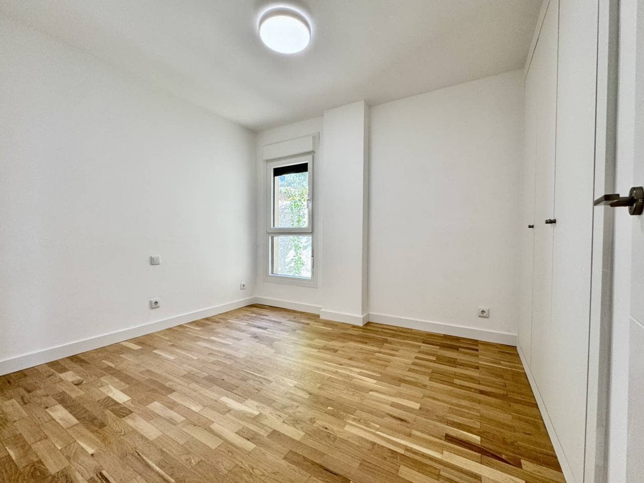 4 slaapkamer Flat te huur in Palma de Mallorca met zwembad garage - € 3.500 (Ref: 10042345)