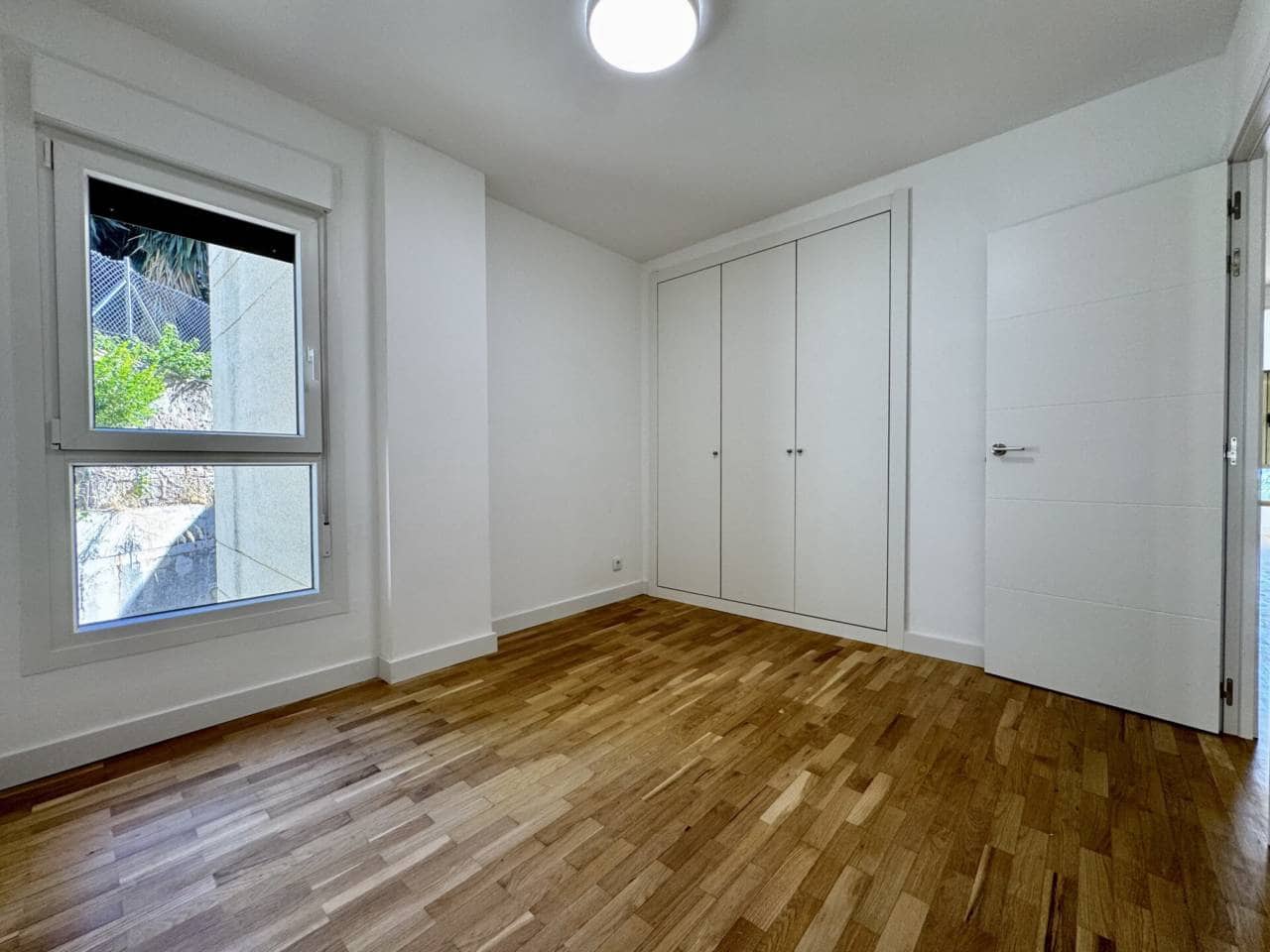 4 slaapkamer Flat te huur in Palma de Mallorca met zwembad garage - € 3.500 (Ref: 10042345)