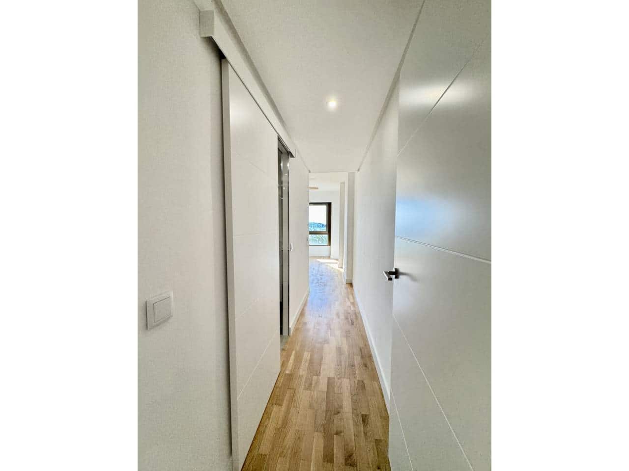 4 slaapkamer Flat te huur in Palma de Mallorca met zwembad garage - € 3.500 (Ref: 10042345)