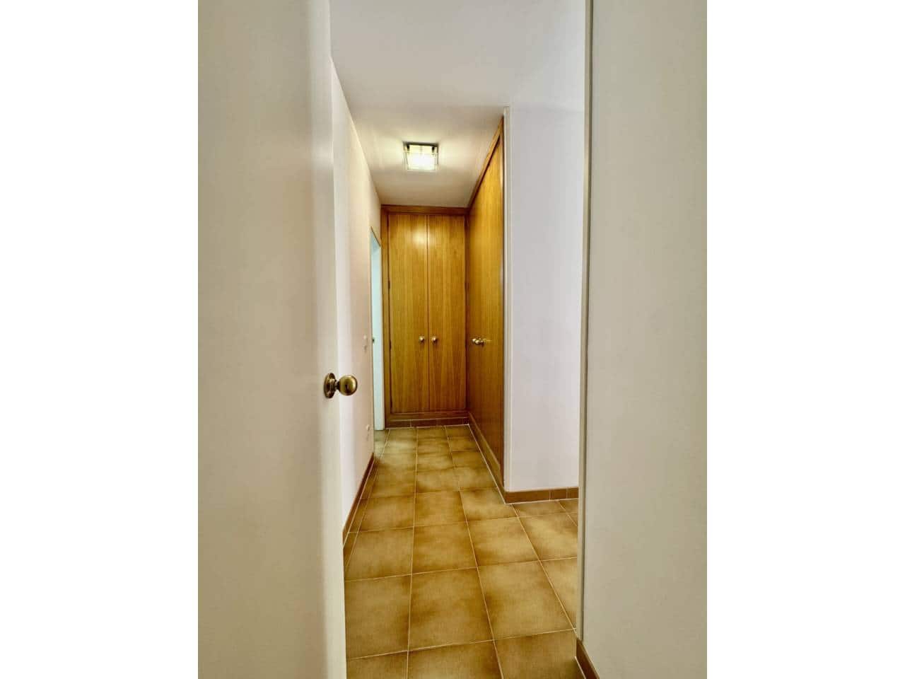 4 slaapkamer Flat te huur in Palma de Mallorca met garage - € 2.800 (Ref: 10048624)