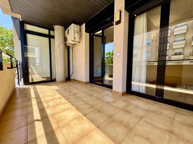 4 slaapkamer Flat te huur in Palma de Mallorca met garage - € 2.800 (Ref: 10048624)