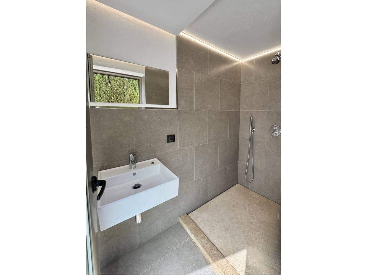 3 slaapkamer Villa te huur in Bunyola met zwembad garage - € 6.900 (Ref: 10070292)