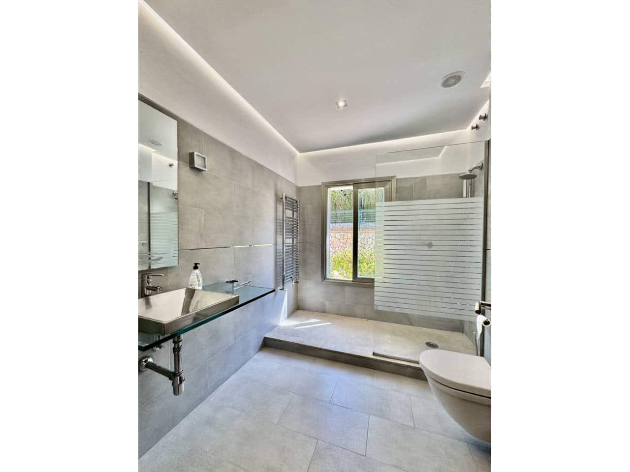 3 slaapkamer Villa te huur in Bunyola met zwembad garage - € 6.900 (Ref: 10070292)