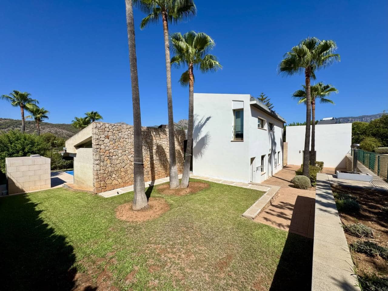 3 slaapkamer Villa te huur in Bunyola met zwembad garage - € 6.900 (Ref: 10070292)