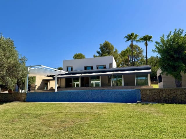 Villa/Maison de 3 chambres à louer à Bunyola avec piscine garage - 6 900 € (Ref: 10070292)