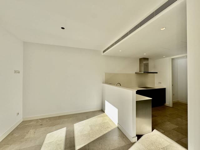 4 sovrum Lägenhet att hyra i Palma de Mallorca med garage - 2 850 € (Ref: 10070997)