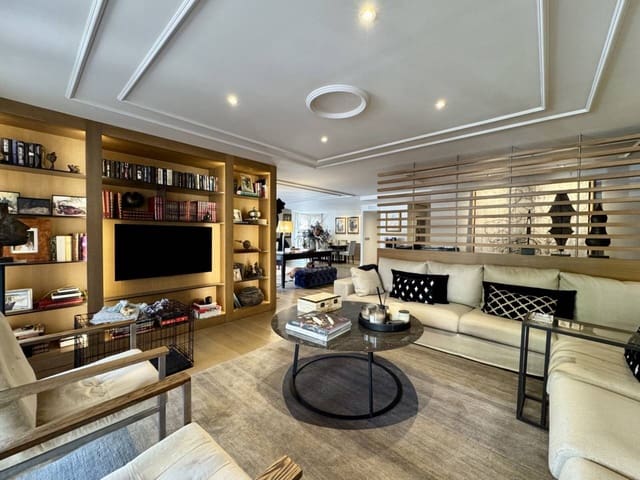 Piso de 3 habitaciones en Palma de Mallorca en alquiler con garaje - 4.000 € (Ref: 10099568)