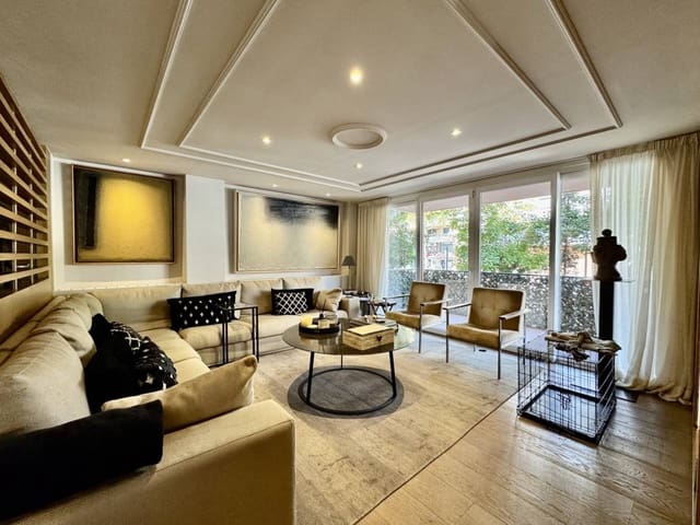 Piso de 3 habitaciones en Palma de Mallorca en alquiler con garaje - 4.000 € (Ref: 10099568)