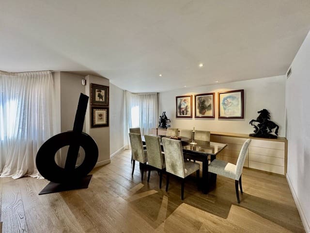 Piso de 3 habitaciones en Palma de Mallorca en alquiler con garaje - 4.000 € (Ref: 10099568)