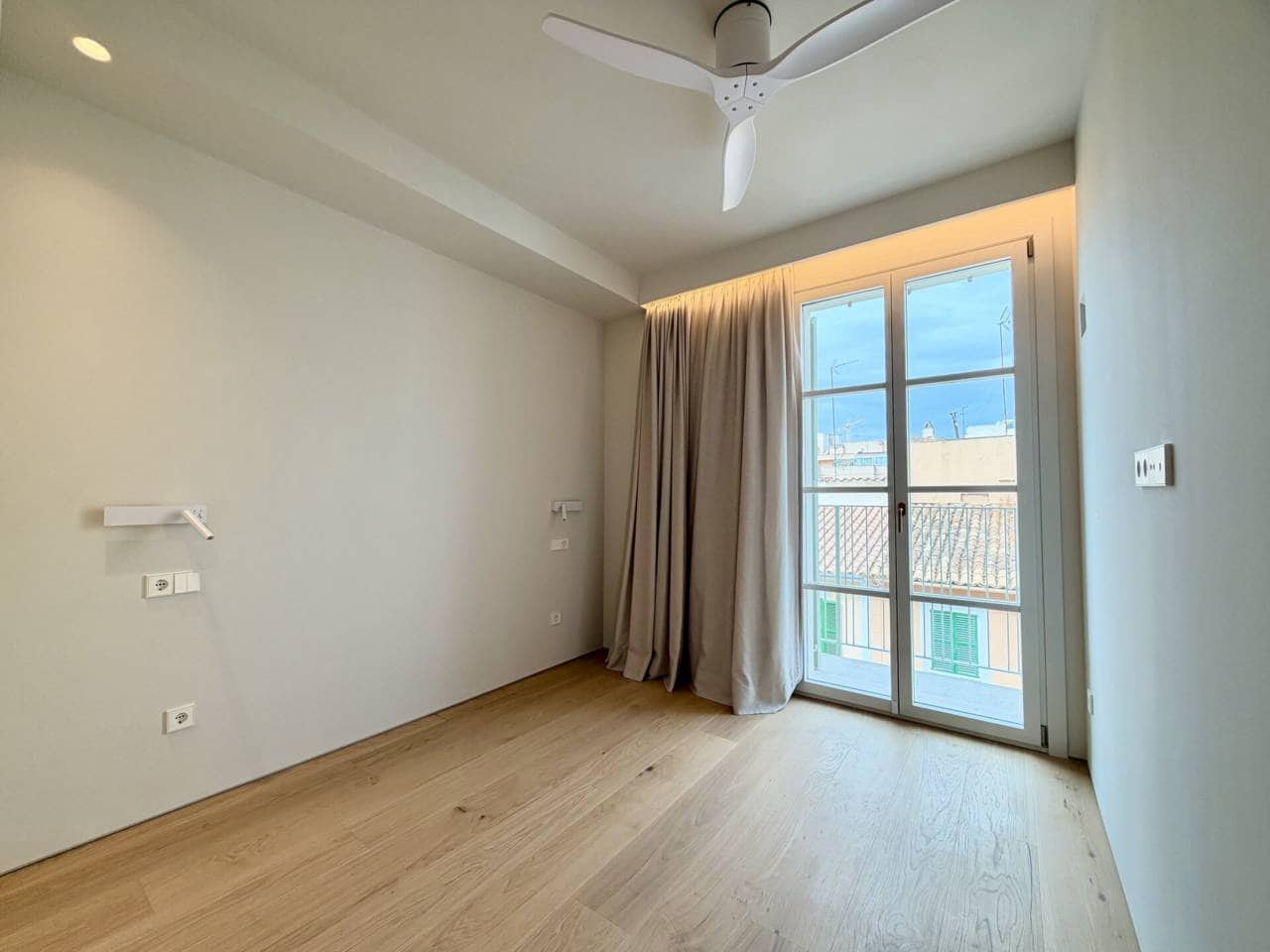 4 bedroom Apartment for rent in Palma de Mallorca with pool garage - € 8,900 (Ref: 10133032)