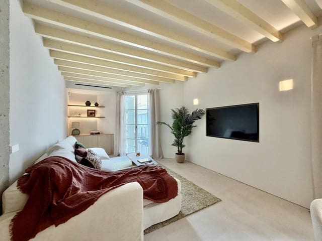 4 bedroom Apartment for rent in Palma de Mallorca - € 8,900 (Ref: 10133032)