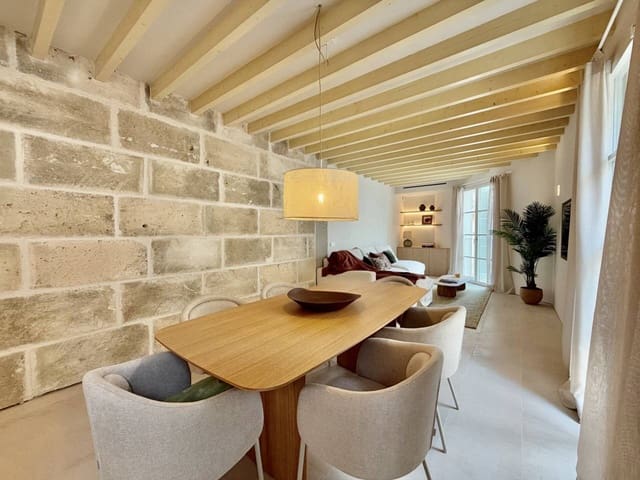 4 bedroom Apartment for rent in Palma de Mallorca - € 8,900 (Ref: 10133032)