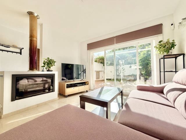 Chalet de 4 habitaciones en Palma de Mallorca en venta con garaje - 800.000 € (Ref: 10141489)