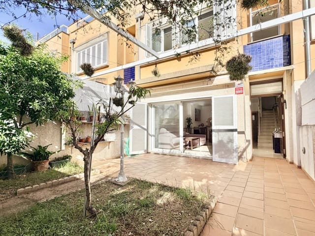 Chalet de 4 habitaciones en Palma de Mallorca en venta con garaje - 800.000 € (Ref: 10141489)