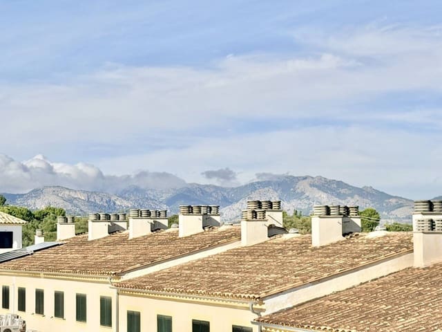 Chalet de 4 habitaciones en Palma de Mallorca en venta con garaje - 800.000 € (Ref: 10141489)