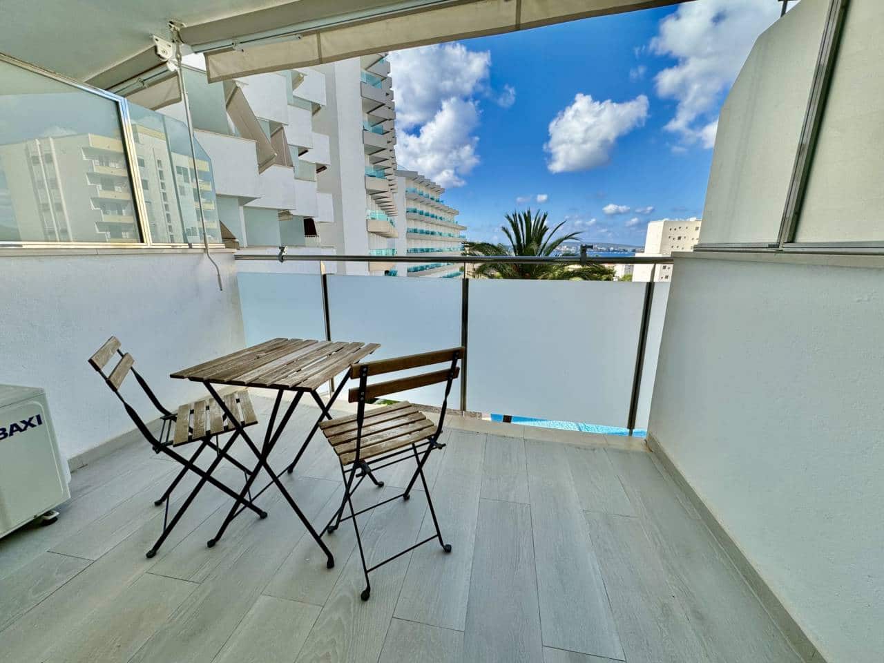 1 makuuhuone Asunto vuokrattavana paikassa Calvia mukana uima-altaan 
autotalli - 1 290 € (Ref: 10141490)