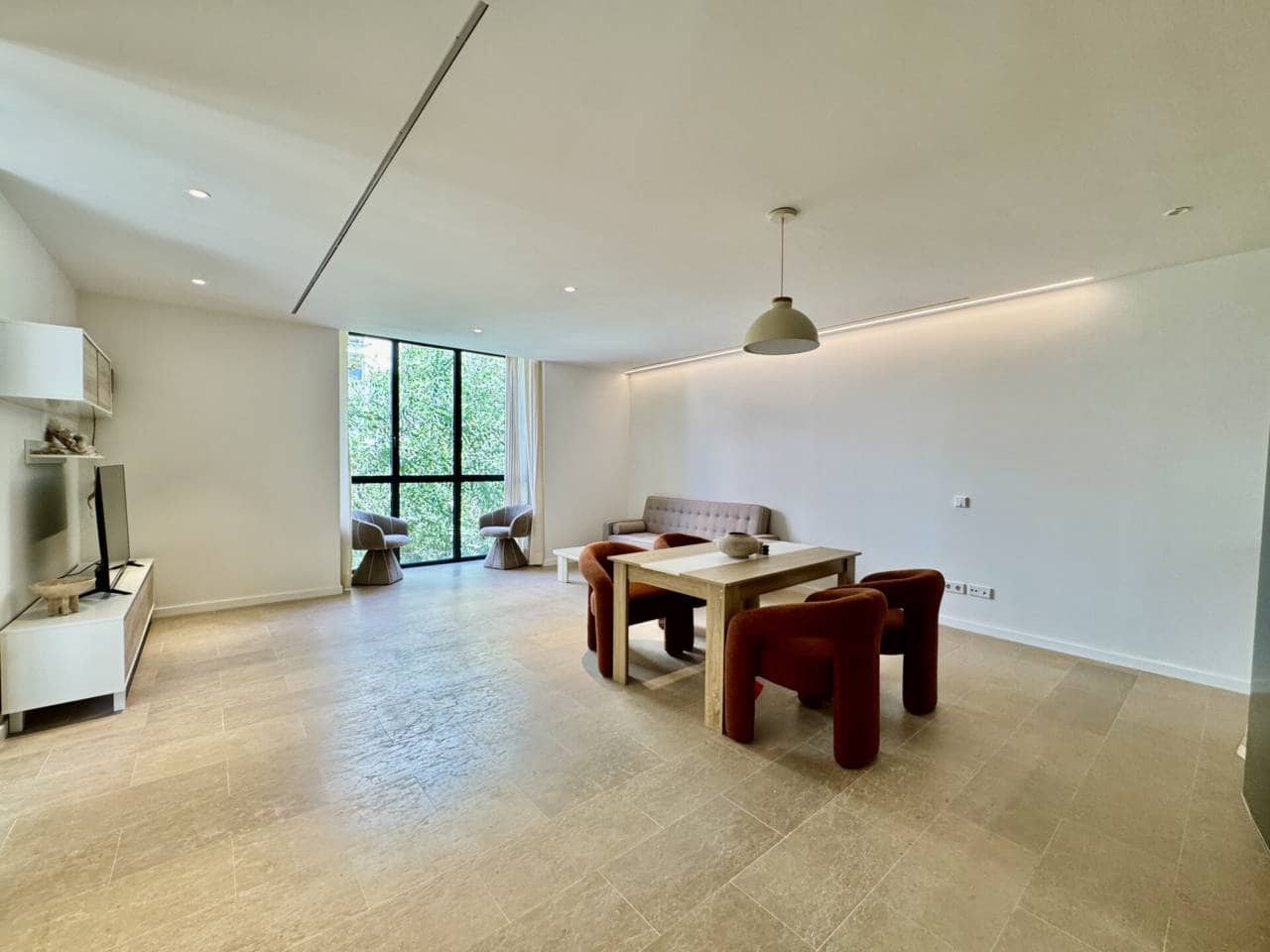 2 soveværelse Lejlighed til leje i Palma de Mallorca - € 2.000 (Ref: 10141491)