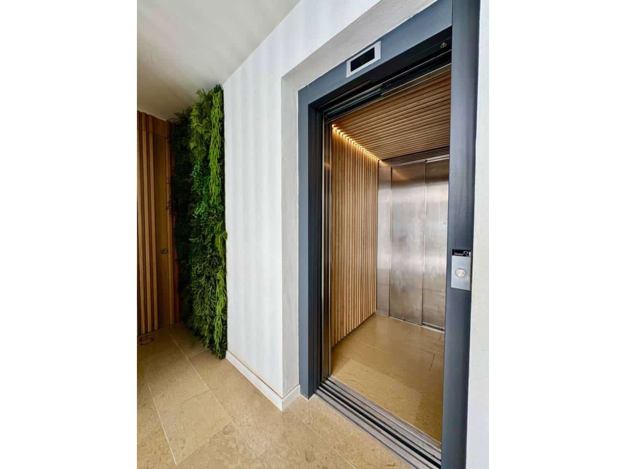 2 soveværelse Lejlighed til leje i Palma de Mallorca - € 2.000 (Ref: 10141491)