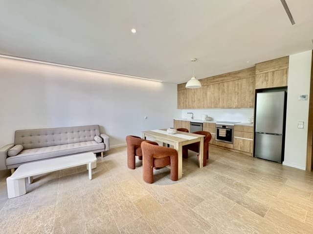 Piso de 2 habitaciones en Palma de Mallorca en alquiler - 2.000 € (Ref: 10141491)
