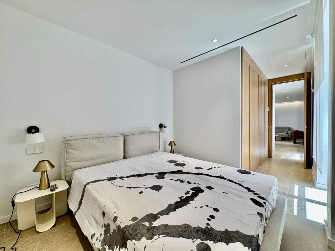 2 soveværelse Lejlighed til leje i Palma de Mallorca - € 2.000 (Ref: 10141491)