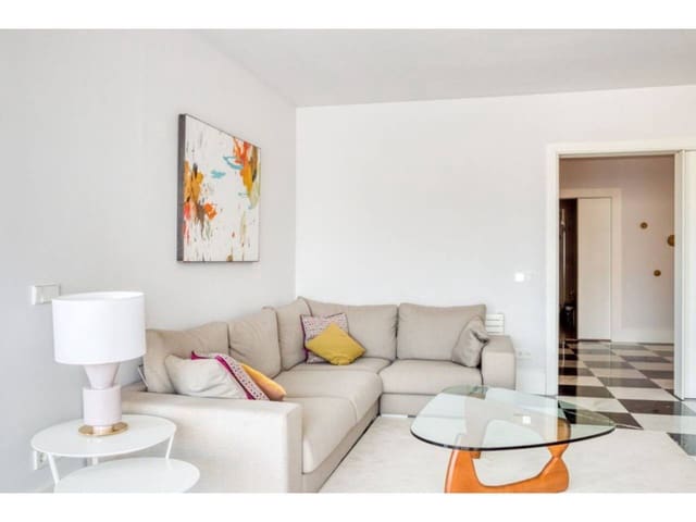 4 slaapkamer Flat te huur in Palma de Mallorca met garage - € 3.500 (Ref: 10164014)