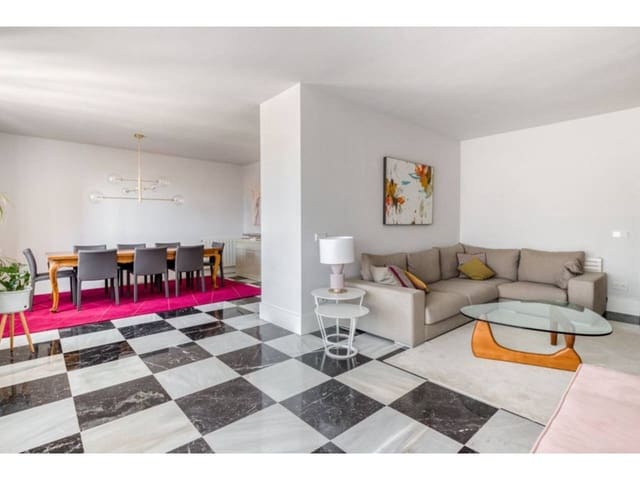 4 slaapkamer Flat te huur in Palma de Mallorca met garage - € 3.500 (Ref: 10164014)