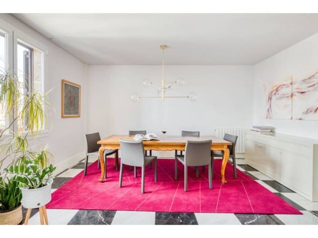 4 slaapkamer Flat te huur in Palma de Mallorca met garage - € 3.500 (Ref: 10164014)