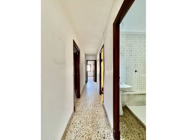 4 bedroom Flat for sale in Palma de Mallorca - € 520,000 (Ref: 10165969)