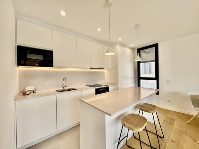 Piso de 3 habitaciones en Palma de Mallorca en alquiler con garaje - 1.700 € (Ref: 10173084)