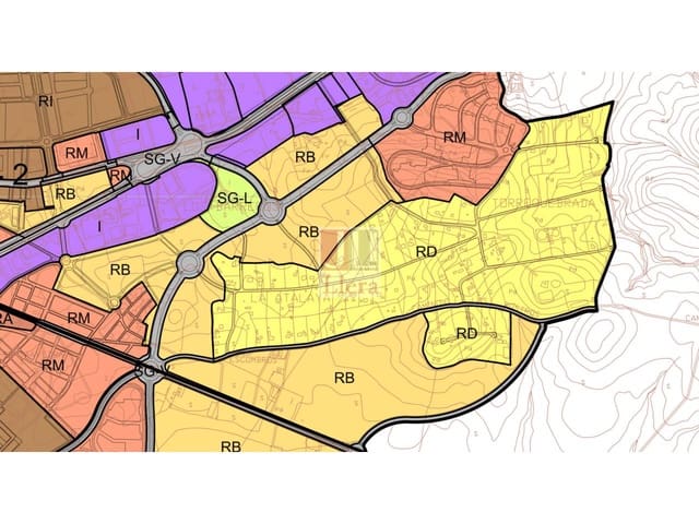 Mark till salu i Badajoz stad - 299 000 € (Ref: 7860595)