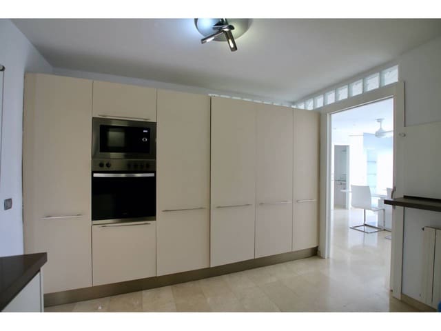 4 bedroom Terraced Villa for rent in Palma de Mallorca with pool garage - € 3,900 (Ref: 8120506)