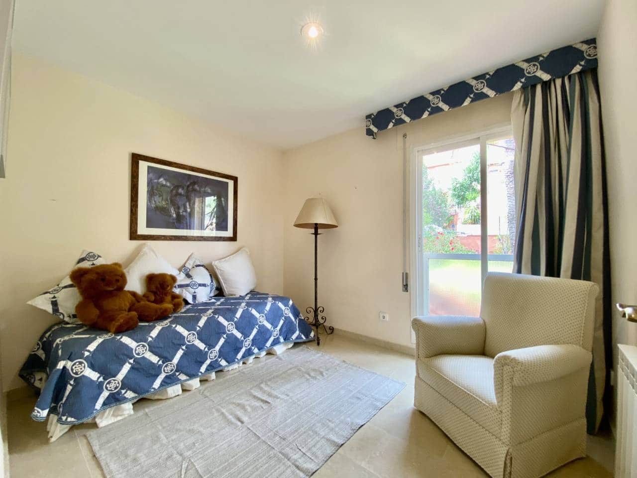 3 quarto Casa em Banda para arrendar em Calvia com piscina garagem - 2 950 € (Ref: 8315801)