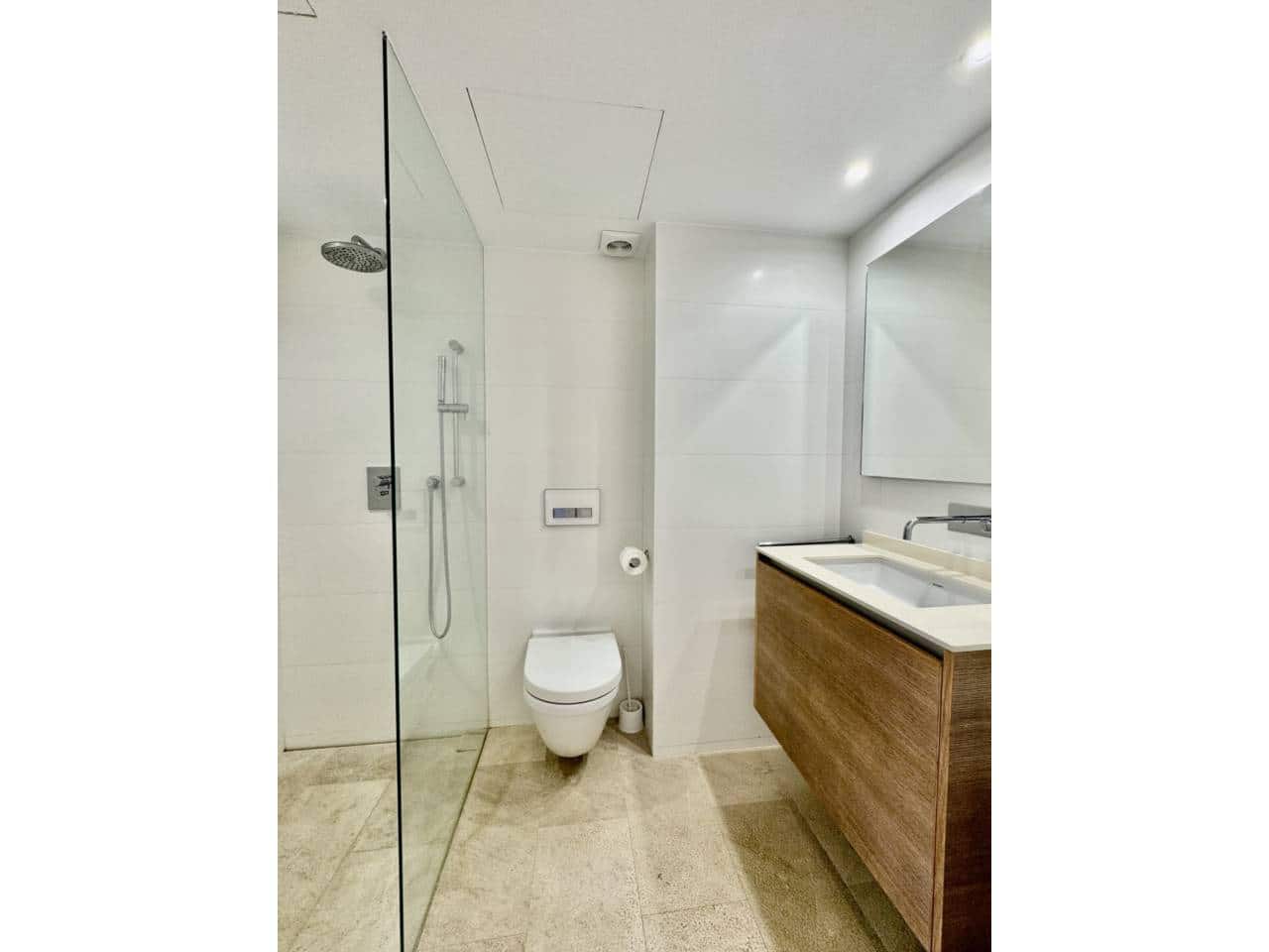 2 soveværelse Lejlighed til leje i Alcudia - € 3.000 (Ref: 8434856)