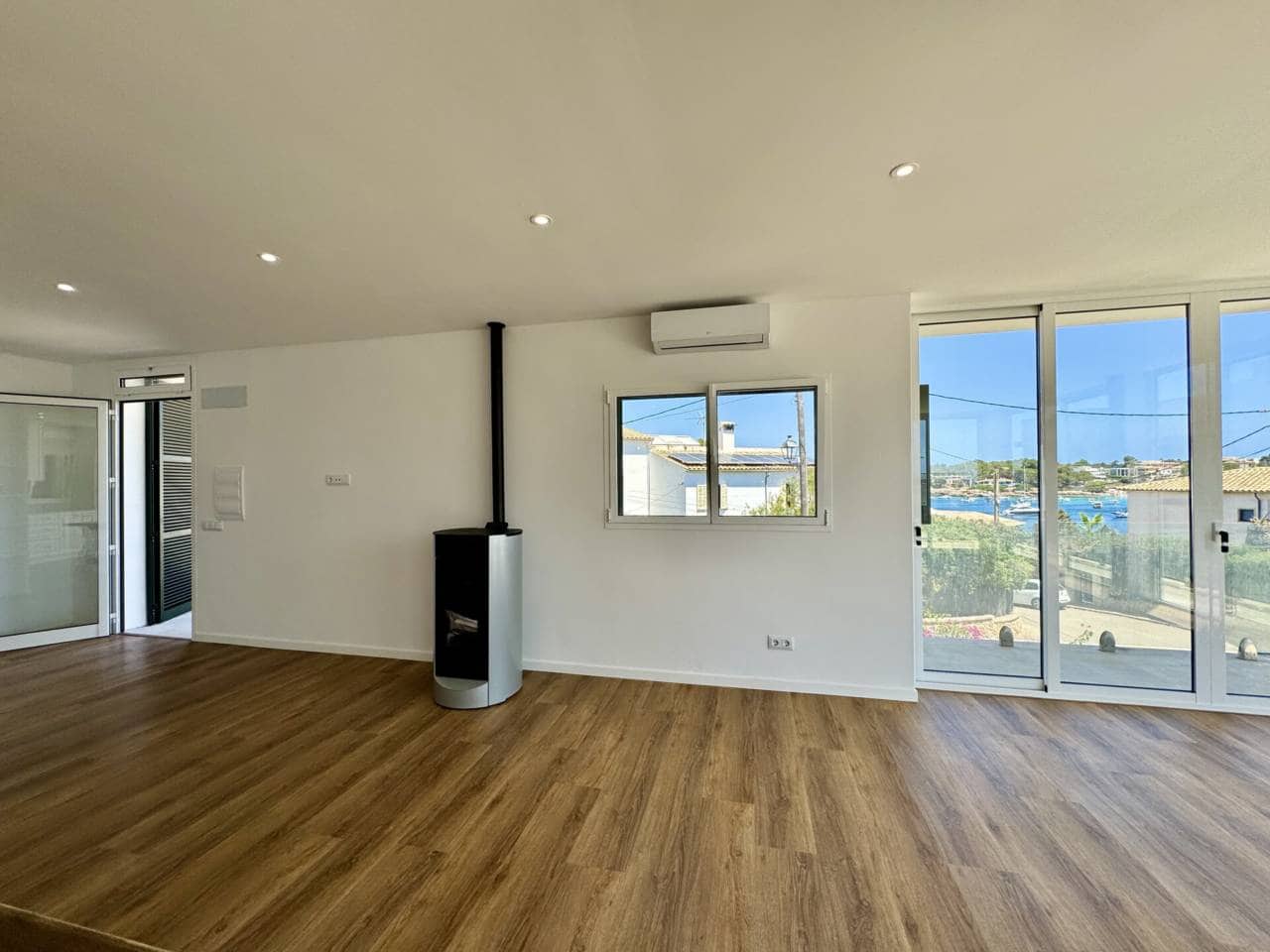 4 bedroom Flat for rent in Santanyi with pool - € 2,900 (Ref: 8476484)