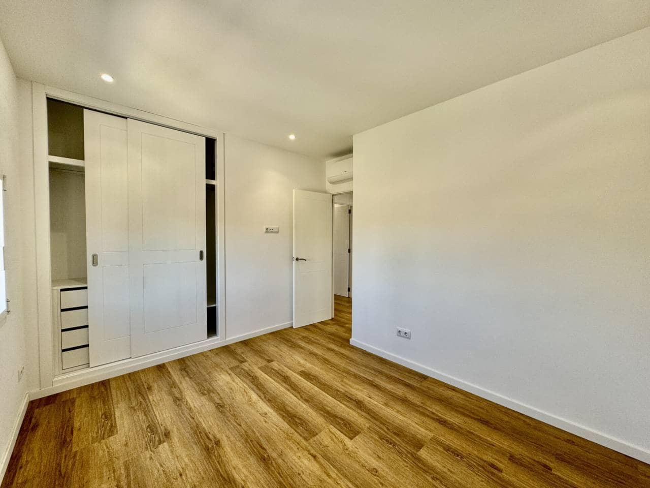 4 bedroom Flat for rent in Santanyi with pool - € 2,900 (Ref: 8476484)