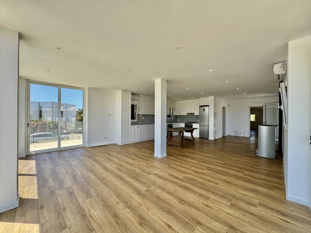 Appartement de 4 chambres à louer à Santanyí avec piscine - 2 900 € (Ref: 8476484)