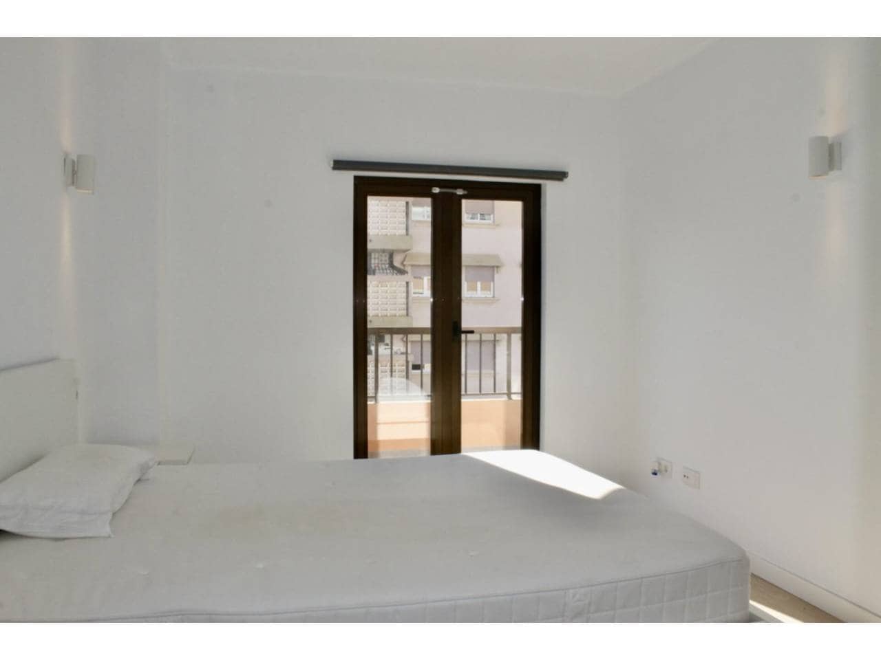 3 soverom Leilighet til leie i Palma de Mallorca - € 2 100 (Ref: 8521150)