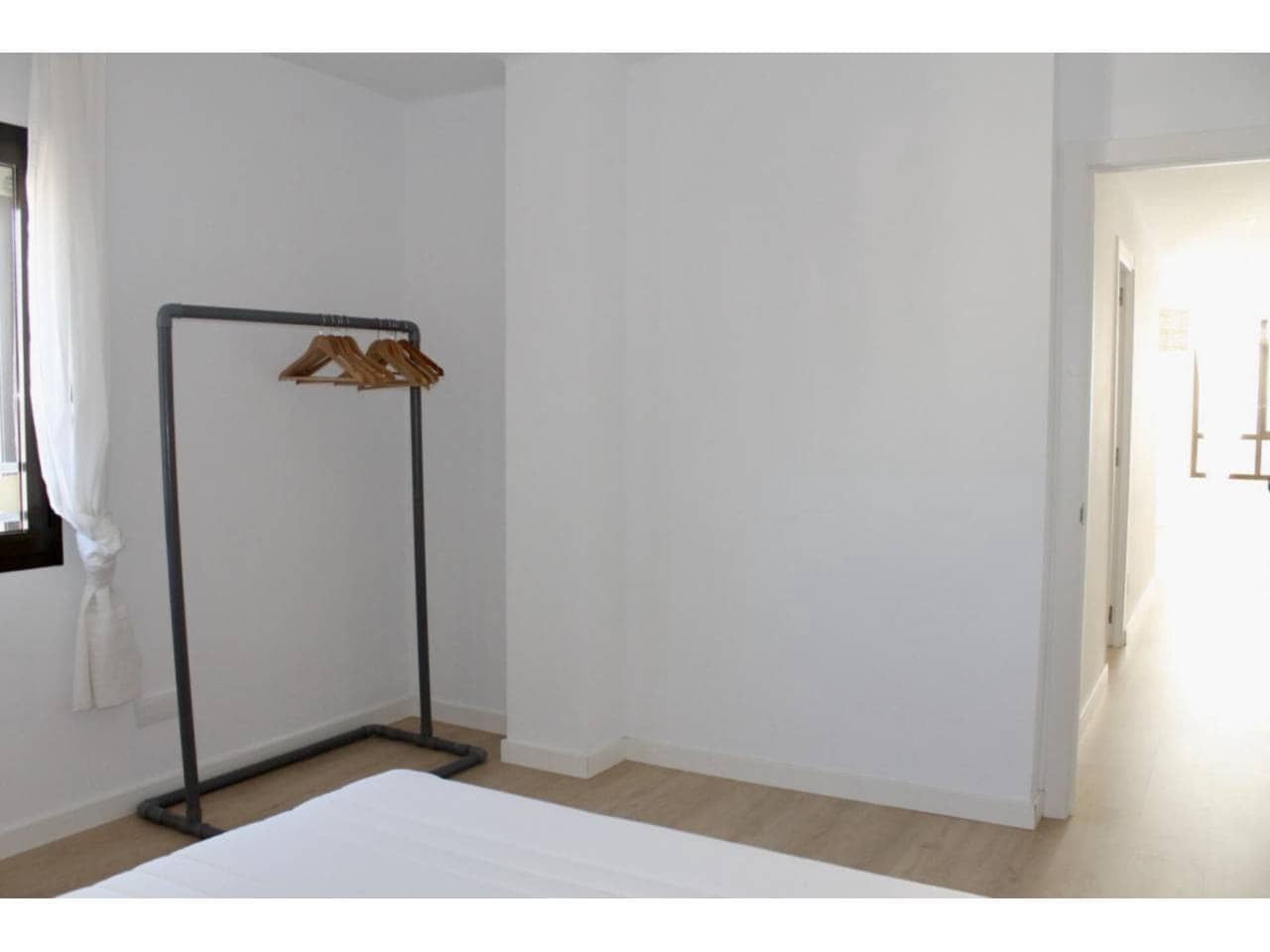 3 soverom Leilighet til leie i Palma de Mallorca - € 2 100 (Ref: 8521150)