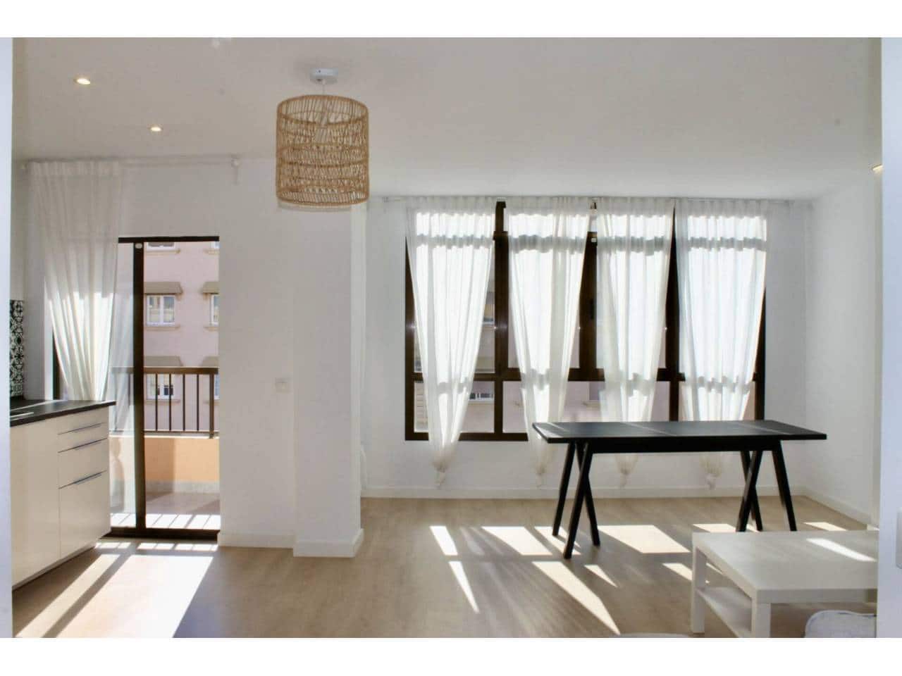 3 soverom Leilighet til leie i Palma de Mallorca - € 2 100 (Ref: 8521150)