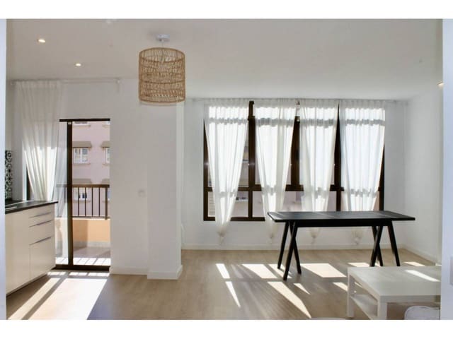 3 makuuhuone Asunto vuokrattavana paikassa Palma de Mallorca - 2 100 € (Ref: 8521150)