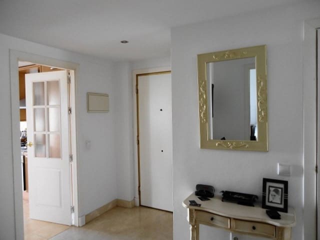 2 soverom Leilighet til salgs i Nueva Alcántara, Marbella med svømmebasseng garasje - € 700 000 (Ref: 8664854)