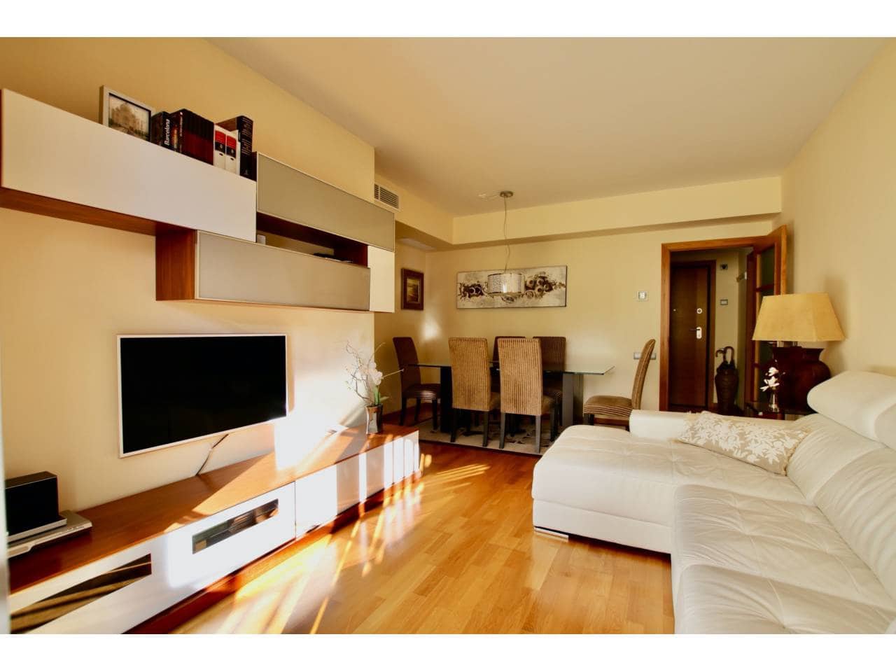 2 bedroom Penthouse for rent in Palma de Mallorca with pool garage - € 1,950 (Ref: 8815338)