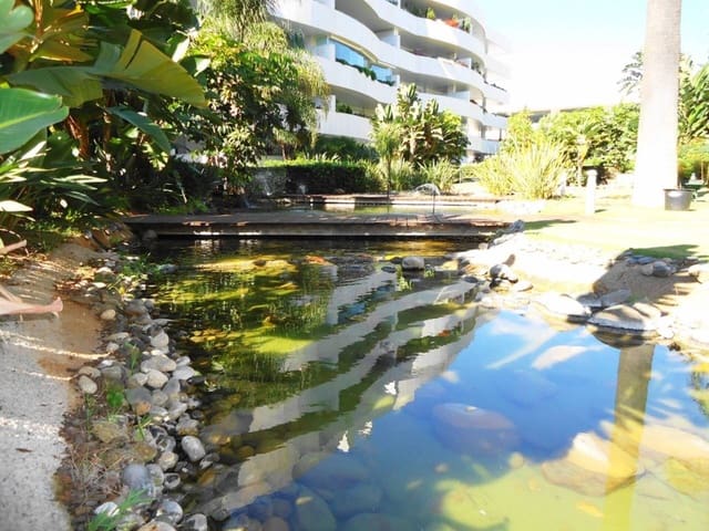 2 bedroom Flat for rent in Puerto Banus, Marbella with pool garage - € 3,900 (Ref: 8874056)