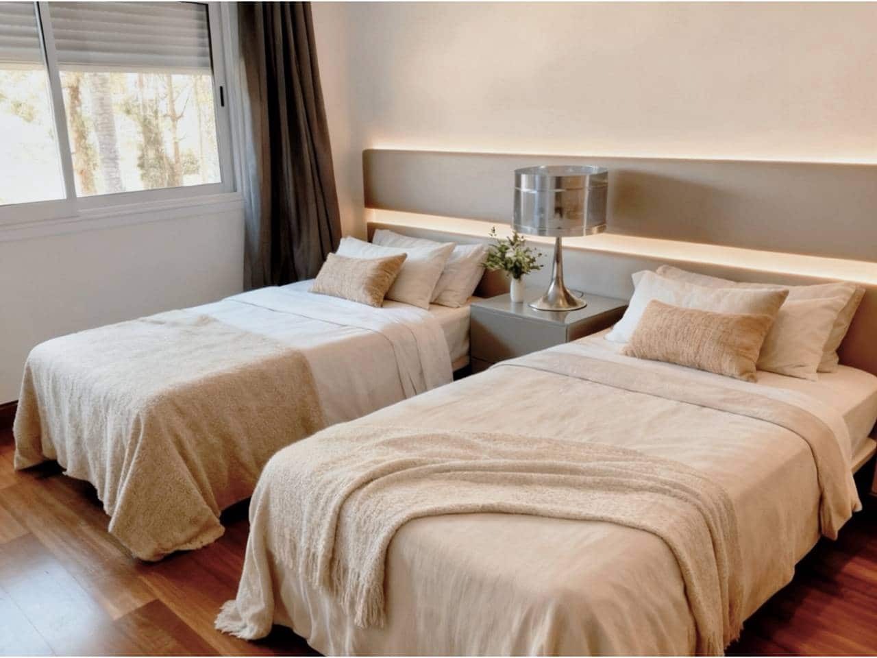 2 soveværelse Lejlighed til leje i Puerto Banus med swimmingpool garage - € 3.900 (Ref: 8874056)