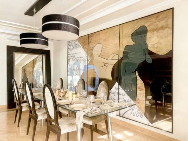 2 bedroom Flat for rent in Puerto Banus, Marbella with pool garage - € 3,900 (Ref: 8874056)