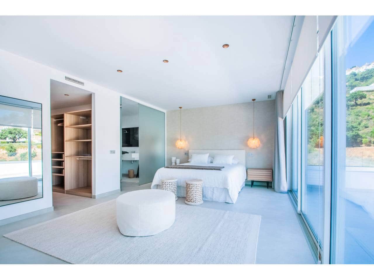 3 sypialnia Willa na sprzedaż w Elviria z basenem garażem - 1 600 000 € (Ref: 9019774)