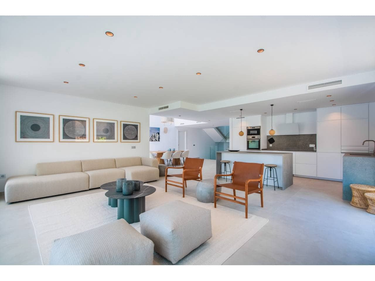 3 sypialnia Willa na sprzedaż w Elviria z basenem garażem - 1 600 000 € (Ref: 9019774)